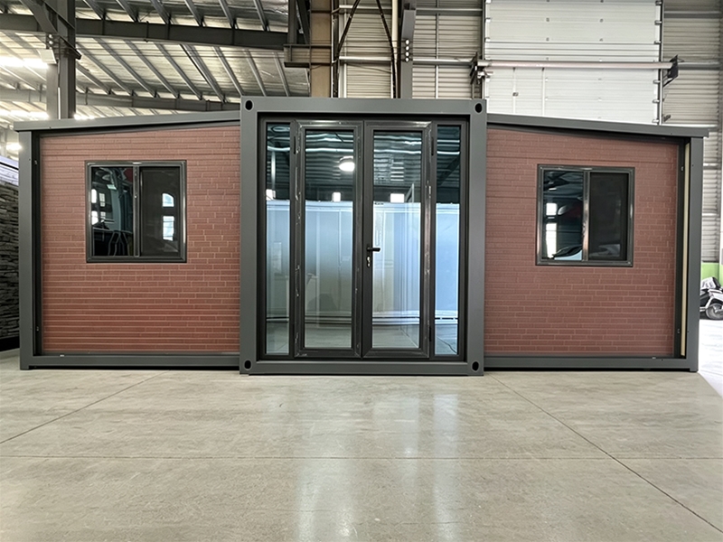 20-foot expandable container house 12