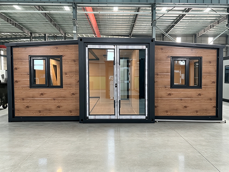 20-foot expandable container house 14