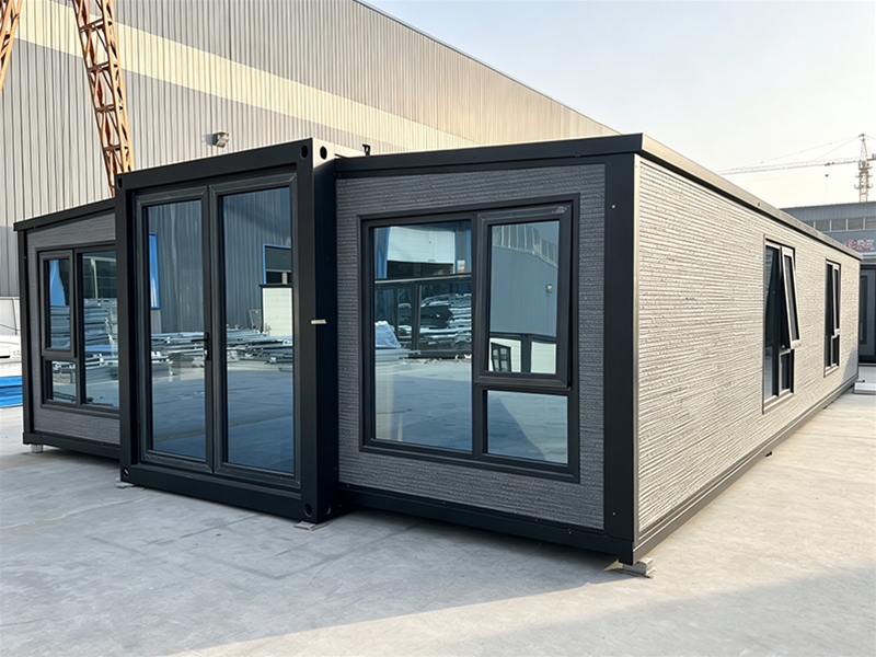 40-foot expandable container house 11