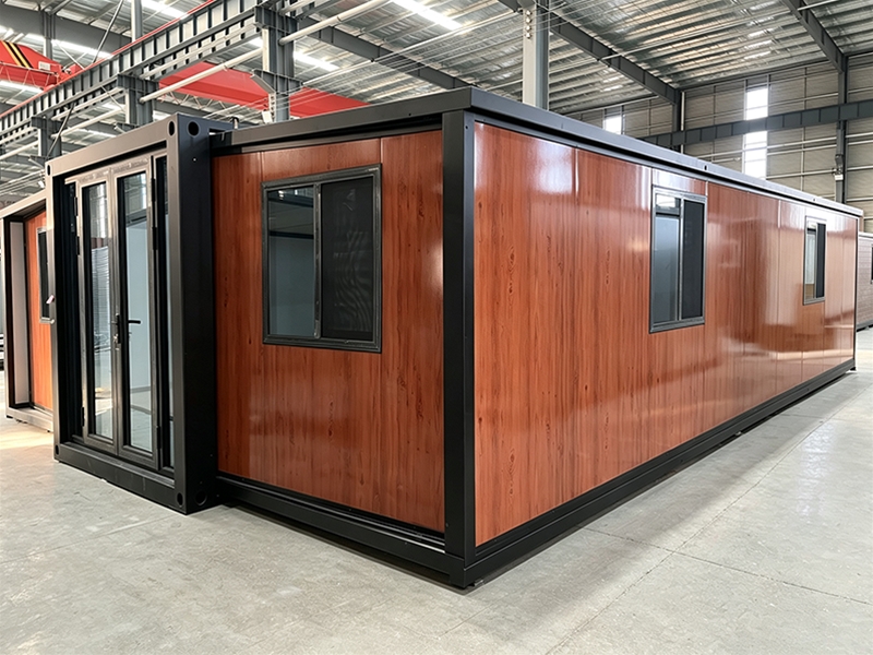 40-foot expandable container house 15