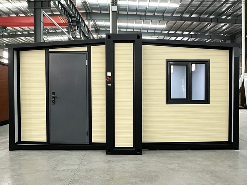 F750 expandable container house 1